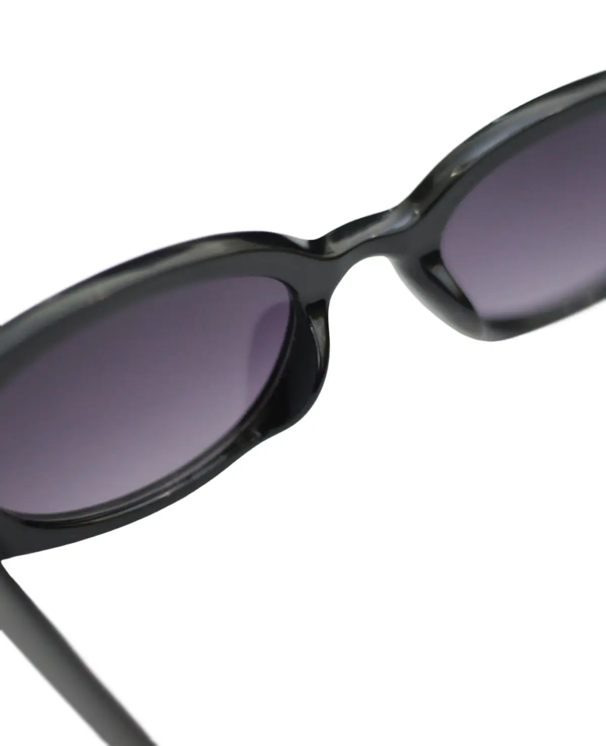 Lyra | Classic Oval Retro Sunglasses - Image 5