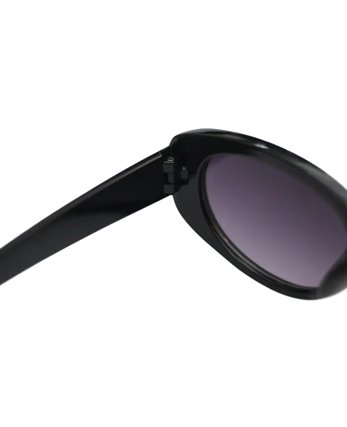 Lyra | Classic Oval Retro Sunglasses - Image 7